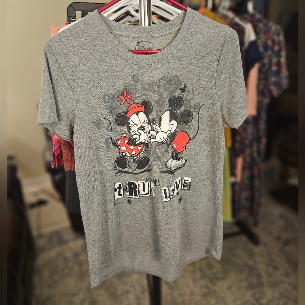Disney Mickey and Minnie tee